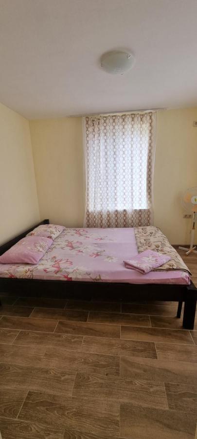 Guest House Mushmula New Athos Bagian luar foto