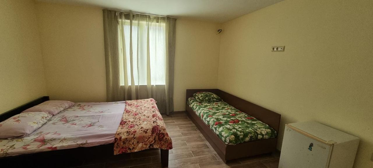Guest House Mushmula New Athos Bagian luar foto