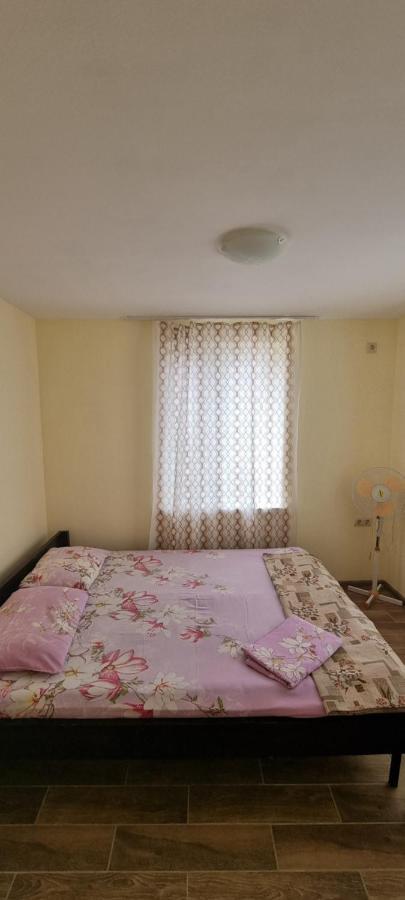 Guest House Mushmula New Athos Bagian luar foto