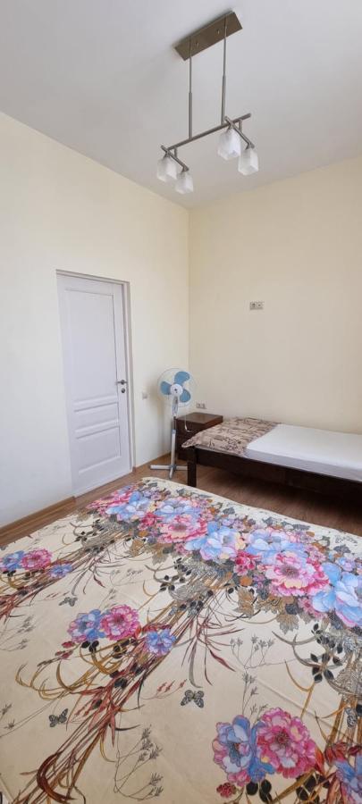 Guest House Mushmula New Athos Bagian luar foto