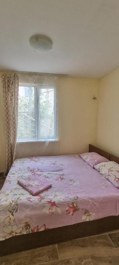 Guest House Mushmula New Athos Bagian luar foto