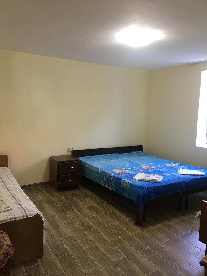 Guest House Mushmula New Athos Bagian luar foto