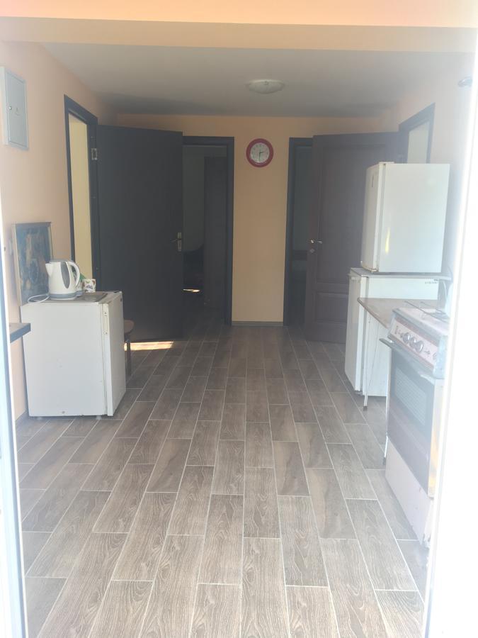 Guest House Mushmula New Athos Bagian luar foto